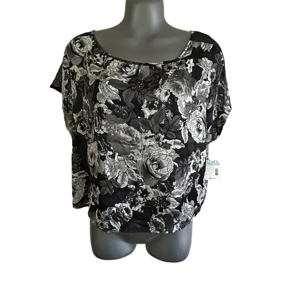 Bongo Floral Junior’s Blouse • NWT • Size: XL